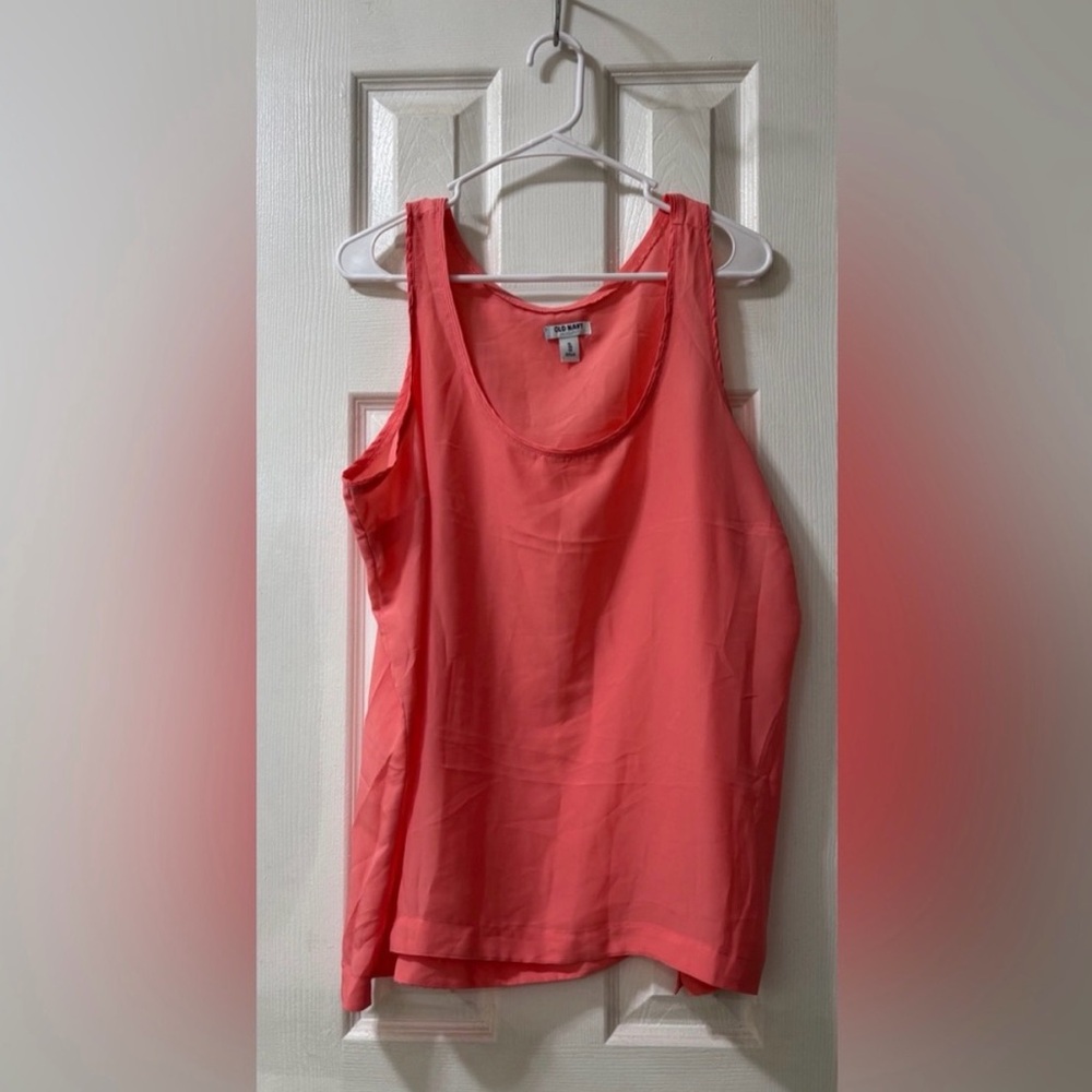 Old Navy Women’s Size XL Vibrant Pink Silky Tank Top